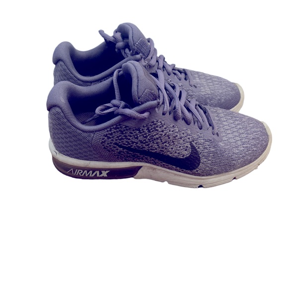Nike AirMax women’s sneakers - Picture 4 of 10